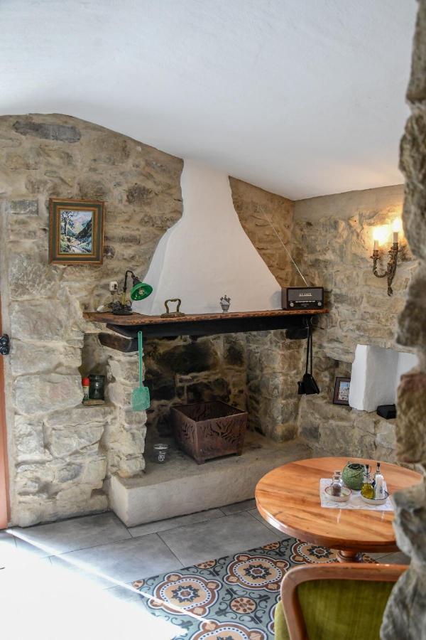 Villa Casa Lucertola à Apricale Extérieur photo